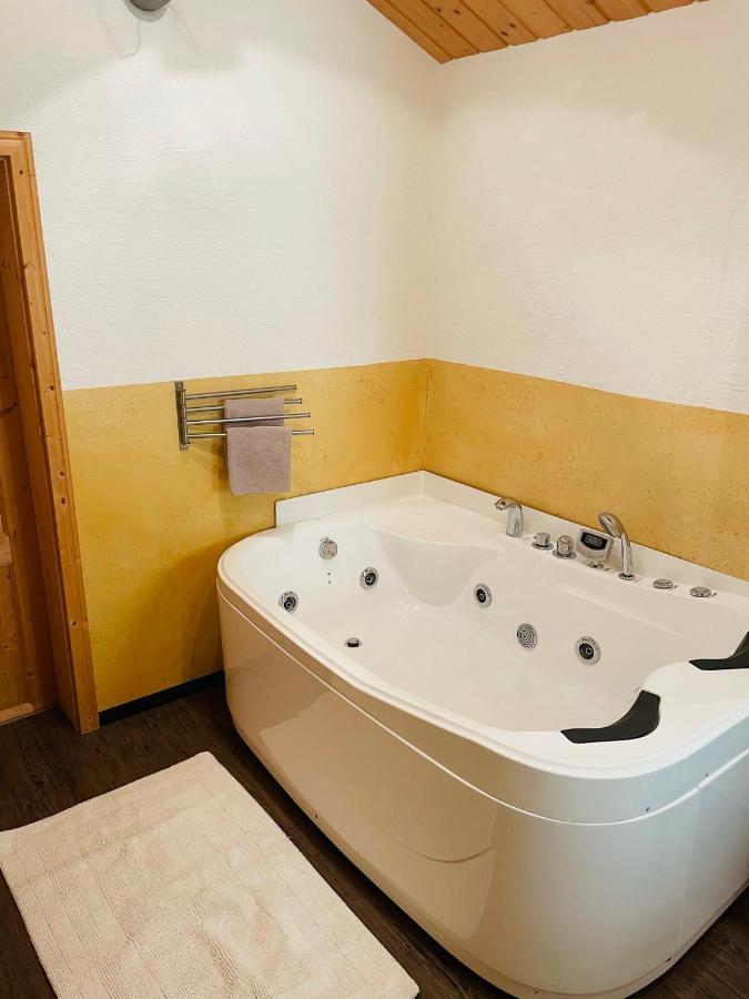 Uriges Alpen-Apartment Stefan Juen See Esterno foto