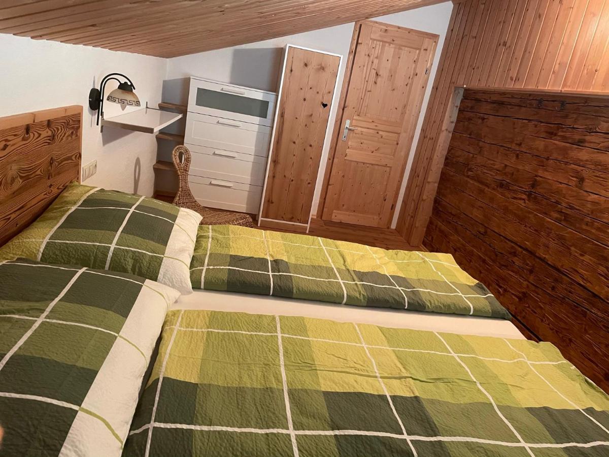 Uriges Alpen-Apartment Stefan Juen See Esterno foto